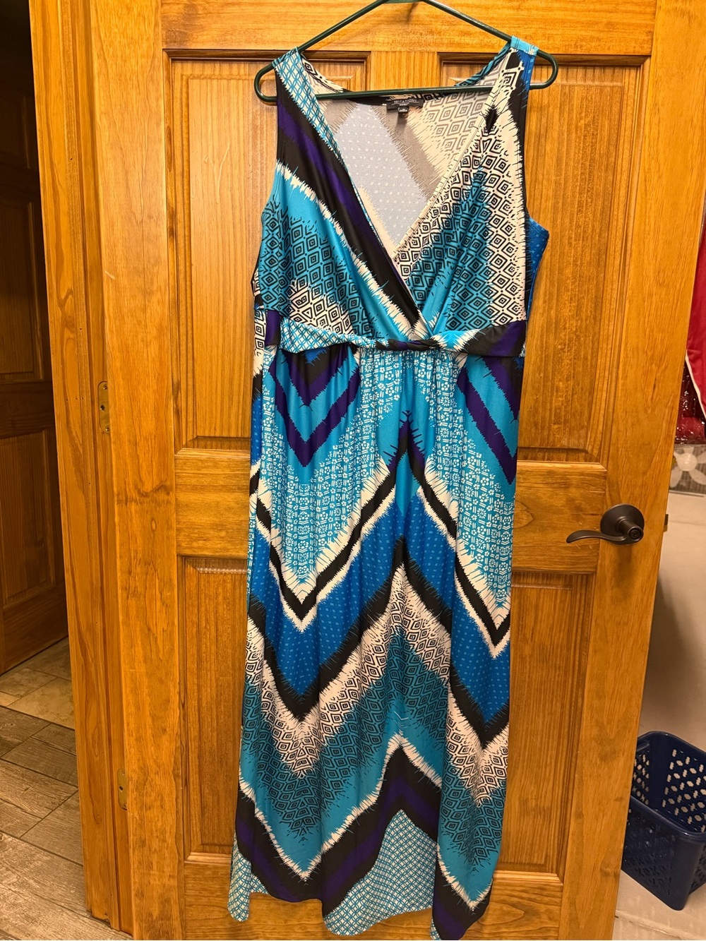 Notations Woman 1X Blue Geometric Faux Wrap Maxi Dress